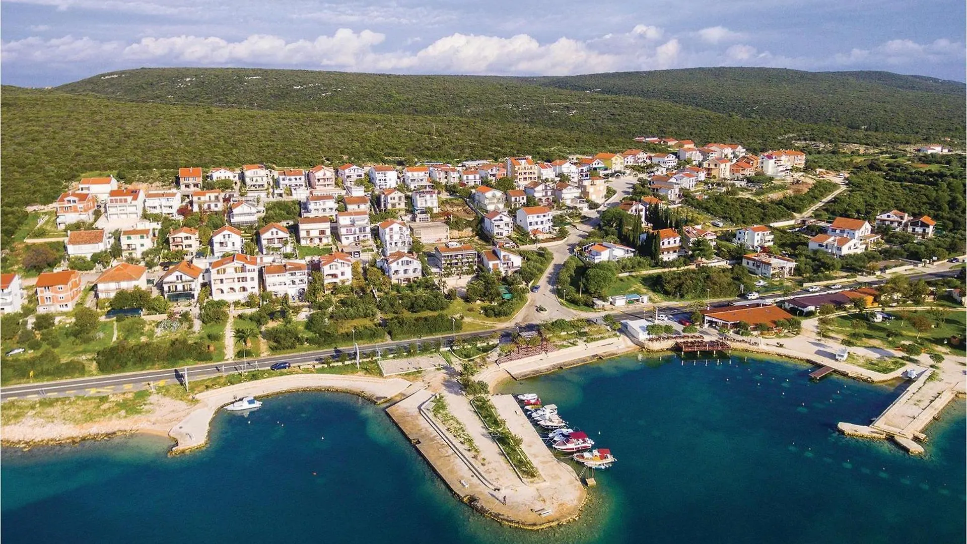 Stunning Apartment In Sv,Petar Sveti Petar